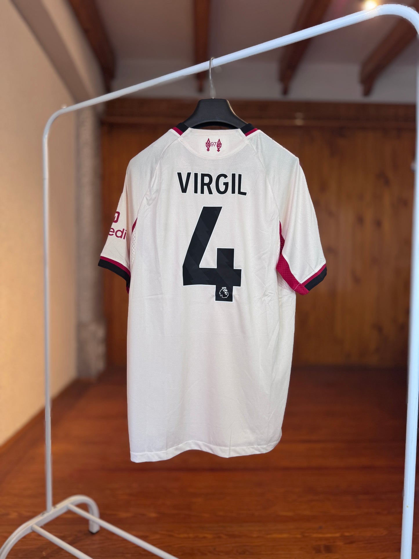Camiseta Adidas Liverpool Alternativa 2025/26 (Encargue)