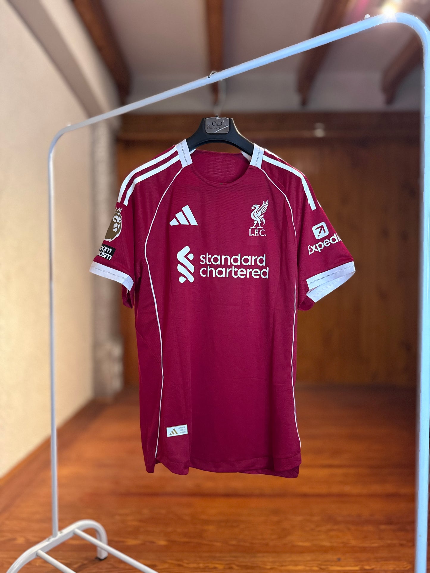 Camiseta Adidas Liverpool Titular 2025/26 (Encargue)