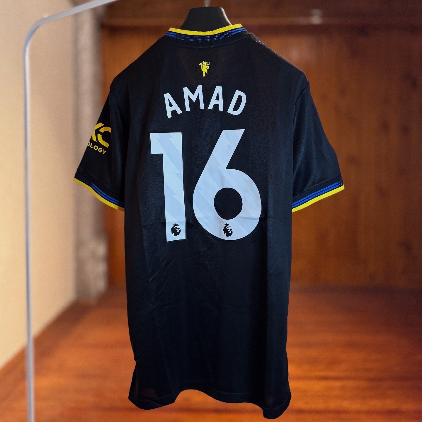 Camiseta Adidas Manchester United Tercera Equipación 2025/26 (Encargue)
