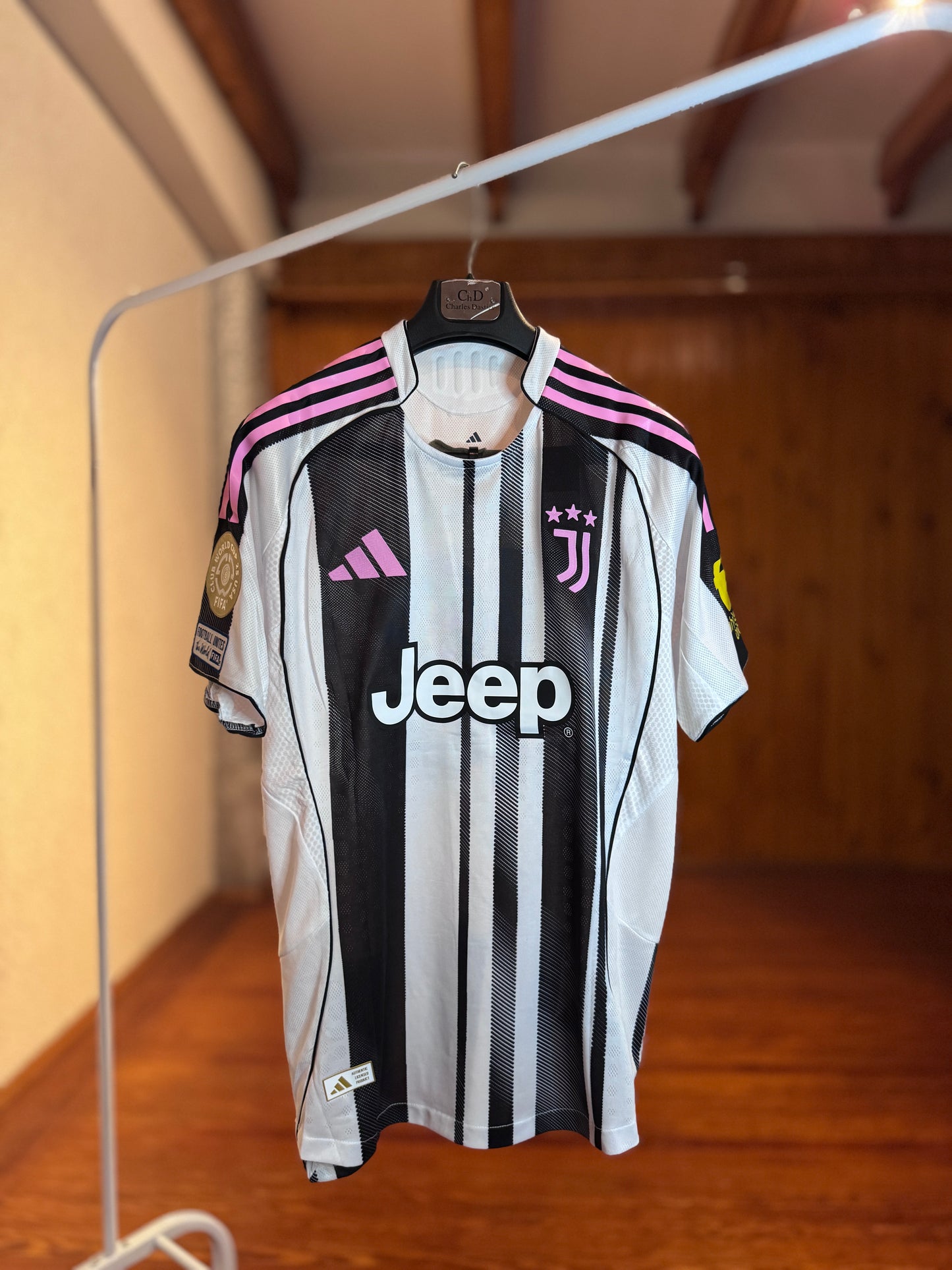 Camiseta Adidas Juventus Titular 2025/26